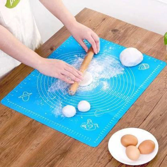 silicon baking mat rotimat & rolling pin/belan (Free)